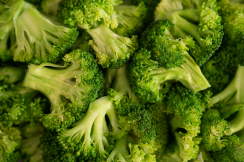 Broccoli is a nutrient-rich superfood packed with vitamins A, C, and E, plus antioxidants that boost immunity. Steaming preserves its nutrients and tenderness.
