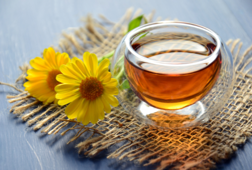Chamomile tea, for example, is often used as a healthier alternative to Tea and Coffee to soothe and calm children, especially in cases of upset stomach or trouble sleeping.